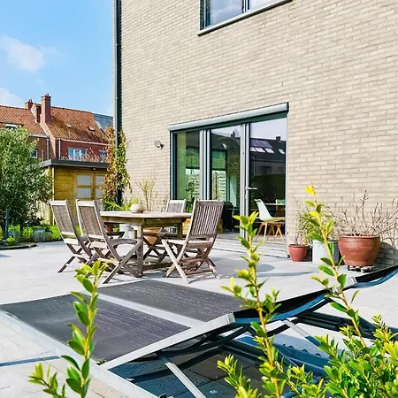 Nice In With Kitchen